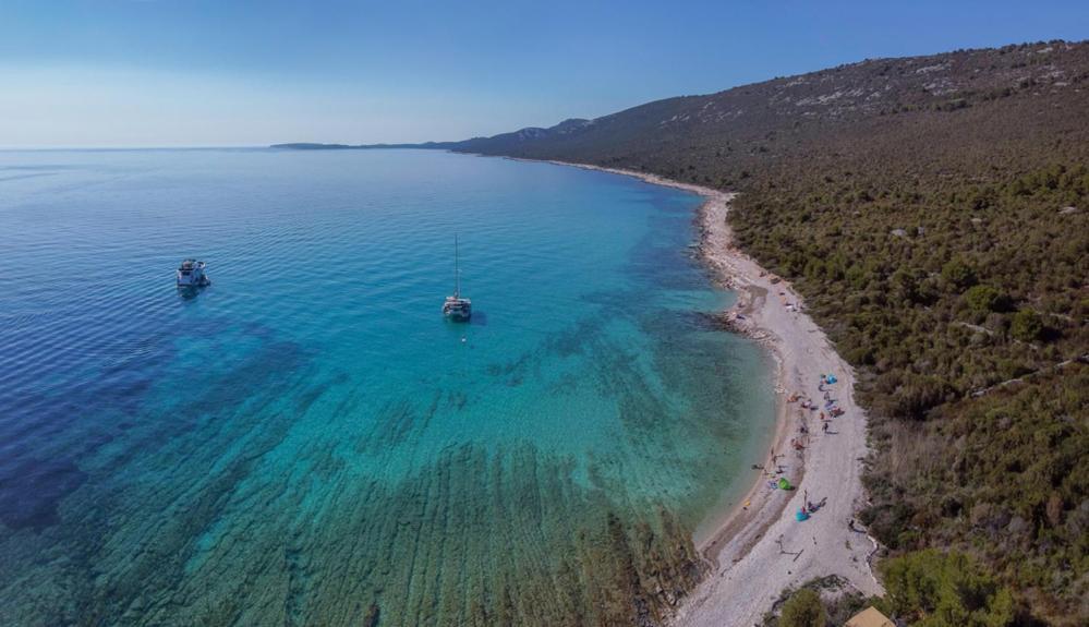 مبيت وإفطار Luka  Pansion Alen - Dugi Otok المظهر الخارجي الصورة