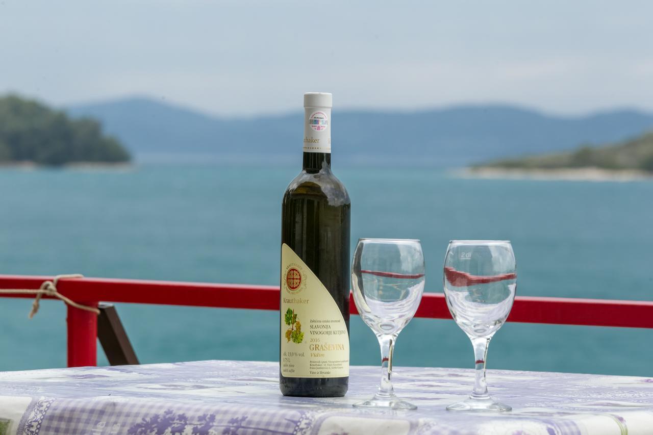 مبيت وإفطار Luka  Pansion Alen - Dugi Otok المظهر الخارجي الصورة